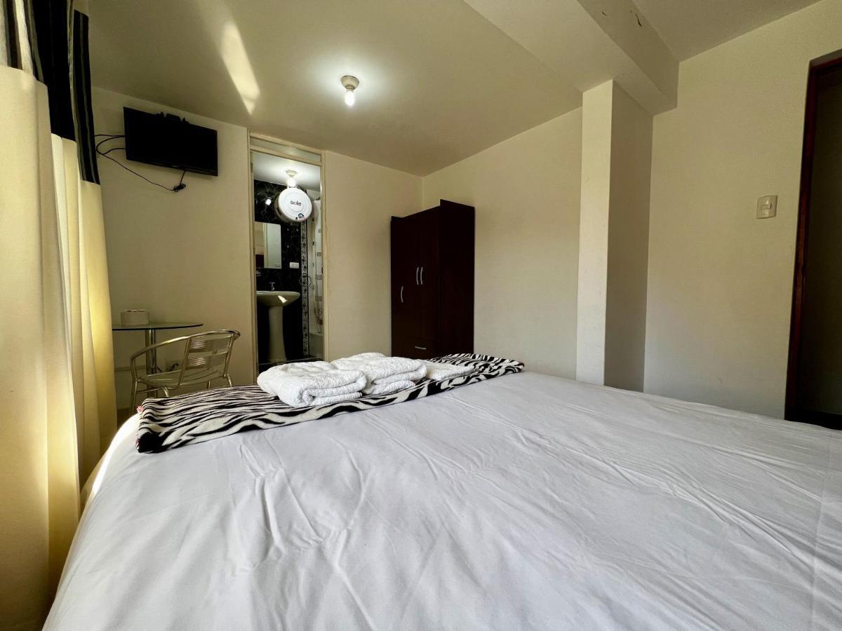 Hostal Santa Rosa Caraz Екстериор снимка
